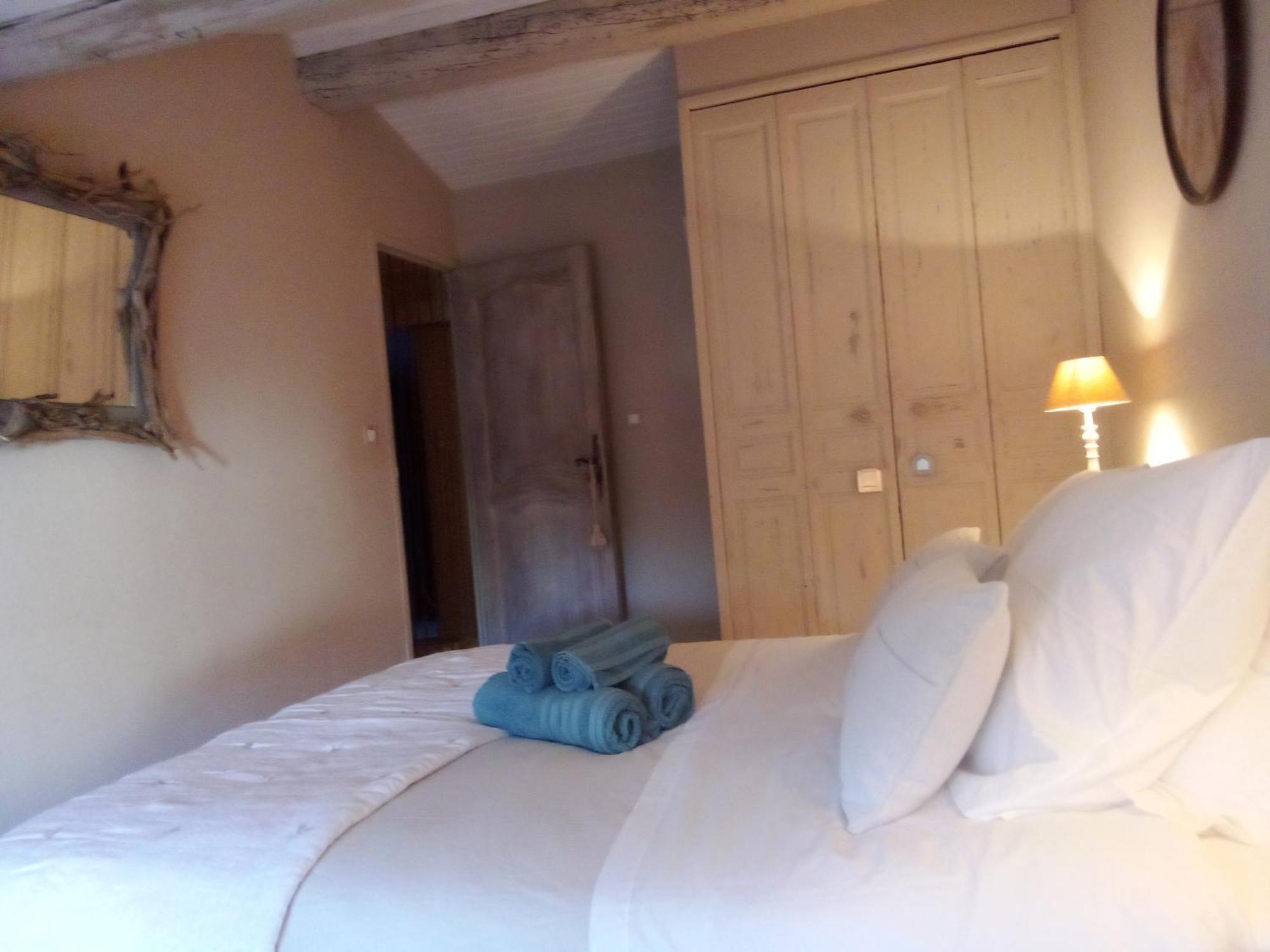 La Maison Perchee Aigues-Mortes Room photo